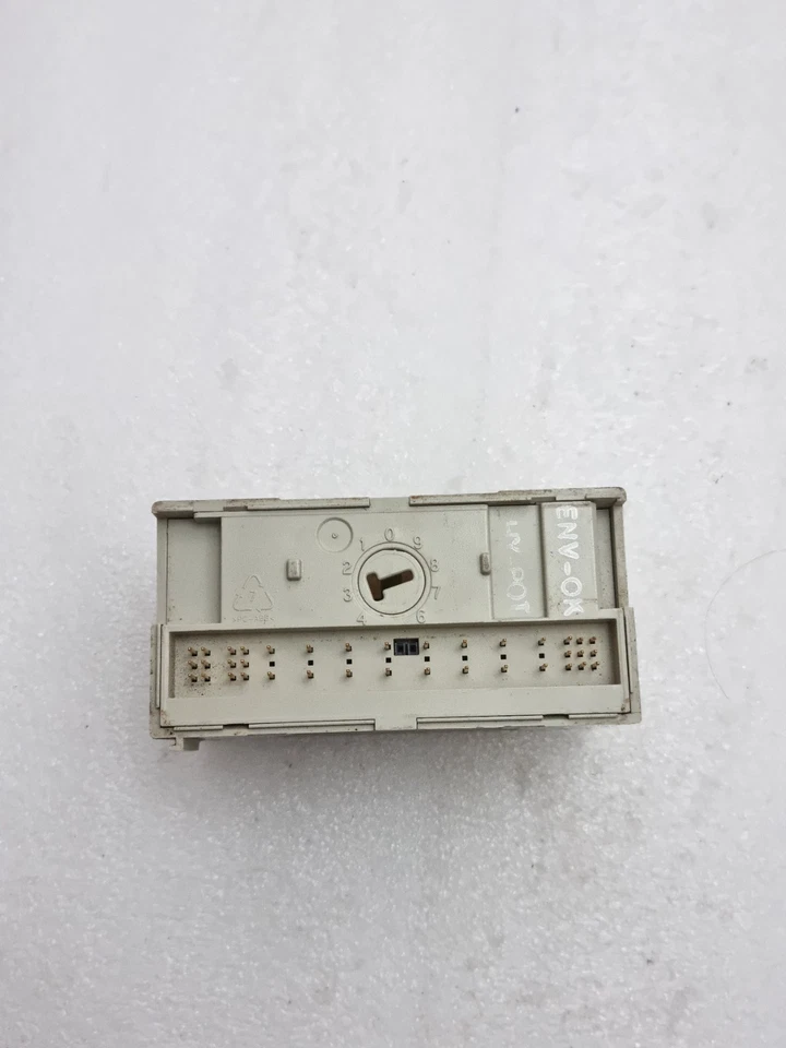 AllenBradley 1794-OA8 FlexIo Output Module Ser A Made In U.S.A